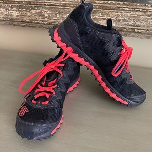 Adidas new tennis shoes size 8!